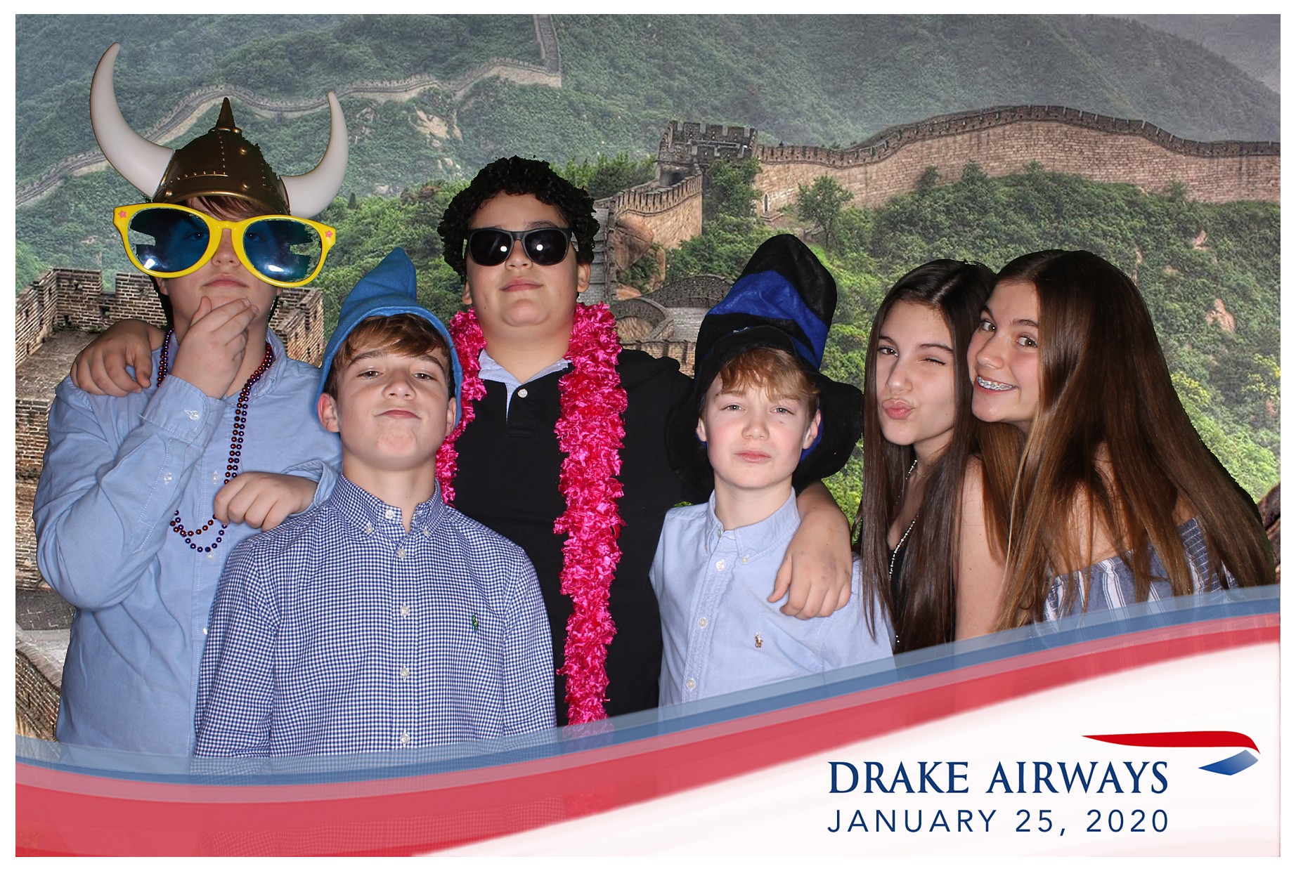 Drake Airways | View more photos from the event at gallery.photoboothcincy.com/u/PhotoBoothCincy/Drake-Airways